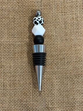 Decorative Black and White Beaded Wine Bottle Stopper